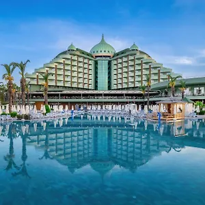 Delphin Palace Semesteranläggning (resort)